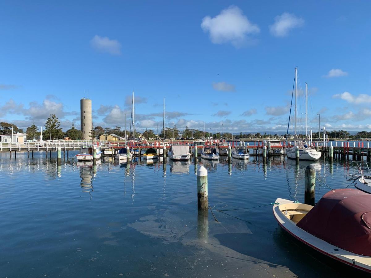 Boat Harbour Jetty B&B Port Albert Bagian luar foto
